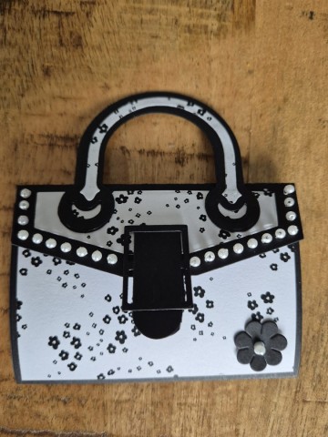 7645c37f 9540 47b9 82b0 12c1cd361340