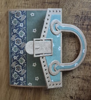 9208c47b 39cc 41d1 9692 88b8d6232c24