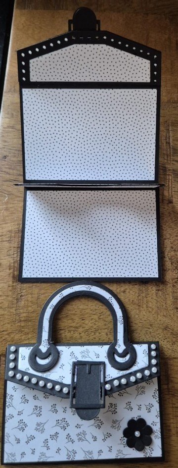 Ad8ef879 6307 4d9e a81b 1bd390571081